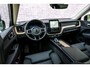 Volvo XC60 2.0 T6 Plug-in hybrid AWD Plus Dark | Facelift | Head-Up | Panoramadak | Trekhaak | 360 Camera | All-Season Banden | Google | Stoel en Stuurverwarming |