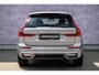 Volvo XC60 2.0 T6 Plug-in hybrid AWD Plus Dark | Facelift | Head-Up | Panoramadak | Trekhaak | 360 Camera | All-Season Banden | Google | Stoel en Stuurverwarming |