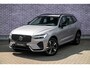 Volvo XC60 2.0 T6 Plug-in hybrid AWD Plus Dark | Facelift | Head-Up | Panoramadak | Trekhaak | 360 Camera | All-Season Banden | Google | Stoel en Stuurverwarming |