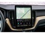 Volvo XC60 2.0 T6 Plug-in hybrid AWD Plus Dark | Facelift | Head-Up | Panoramadak | Trekhaak | 360 Camera | All-Season Banden | Google | Stoel en Stuurverwarming |