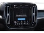 Volvo C40 252PK Automaat Single Ext. Range Plus 82 kWh / Adaptive cruise control / Pilot assist / BLIS / Stoel en stuur verwarming / Elektrische achterklep / Parkeersensoren met camera / Google infotainment / Panoramadak