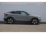 Volvo C40 252PK Automaat Single Ext. Range Plus 82 kWh / Adaptive cruise control / Pilot assist / BLIS / Stoel en stuur verwarming / Elektrische achterklep / Parkeersensoren met camera / Google infotainment / Panoramadak
