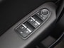 Renault Captur 1.0 TCe 100 Intens | Trekhaak | Dealer onderhouden | Navigatie | Climate control | Lichtmetalen velgen |