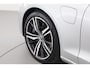 Volvo V60 2.0 T6 Recharge AWD R-Design | Pano | Camera | Pilot Assist | Memory Seats | Stoel- Stuurverw. | NAV+ CarPlay