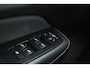 Volvo V60 2.0 T6 Recharge AWD R-Design | Pano | Camera | Pilot Assist | Memory Seats | Stoel- Stuurverw. | NAV+ CarPlay