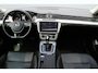 Volkswagen Passat Variant 1.4 TSI Comfortline Business PANORAMADAK LEDER TREKHAAK CAMERA