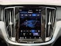 Volvo V60 2.0 T8 Plug-in hybrid AWD Plus Dark | 455PK | Thunder Grey | SOH:98% | Harman/Kardon | Stoel/stuurverwarming | Power Seat | Memory | Panoramadak | Adaptieve cruise | BLIS | Parkeercamera | 19" Velgen |