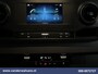 Mercedes-Benz Sprinter 315 CDI 150pk L2H2 Euro6 Airco | Camera | Apple Carplay | Cruisecontrol | Chauffeursstoel | Leder Android Auto, Parkeersensoren, Bijrijdersbank