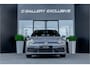 Volkswagen Golf 1.4 eHybrid Style - Panorama | Elek. Trekhaak | Camera | ACC