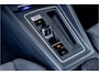 Volkswagen Golf 1.4 eHybrid Style - Panorama | Elek. Trekhaak | Camera | ACC