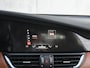 Alfa Romeo Giulia Super 2.0 Turbo 200pk Automaat CAMERA | DAB | DODE HOEK | 17''LM | HALF COGNAC LEDER | NAVI