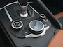 Alfa Romeo Giulia Super 2.0 Turbo 200pk Automaat CAMERA | DAB | DODE HOEK | 17''LM | HALF COGNAC LEDER | NAVI