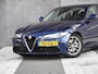 Alfa Romeo Giulia Super 2.0 Turbo 200pk Automaat CAMERA | DAB | DODE HOEK | 17''LM | HALF COGNAC LEDER | NAVI