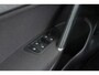 Volkswagen Golf 1.5 TSI Highline Business | CarPlay | Standkachel | Stoelverwarming | LED | Parkeersensoren |