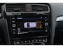 Volkswagen Golf 1.5 TSI Highline Business | CarPlay | Standkachel | Stoelverwarming | LED | Parkeersensoren |