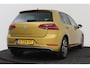 Volkswagen Golf 1.5 TSI Highline Business | CarPlay | Standkachel | Stoelverwarming | LED | Parkeersensoren |