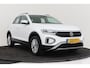 Volkswagen T-Roc 1.0 TSI Life Business | Trekhaak | 44000km!!! | Virtual Cockpit | Stoelverwarm. | Adapt. Cruise | Parkeersensoren