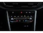 Volkswagen T-Roc 1.0 TSI Life Business | Trekhaak | 44000km!!! | Virtual Cockpit | Stoelverwarm. | Adapt. Cruise | Parkeersensoren
