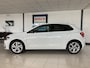 Volkswagen Polo 1.0 TSI style DSG 5 Drs 81kw / 110 PK Carplay /IQ Light /Stoelverwarming / Navigatie / Cruise controle
