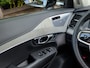 Volvo XC90 2.0 T8 Recharge AWD Ultra Dark Black | Full Option! | Trekhaak | Luchtvering | Bowers&Wilkins | Massage/ventilatie