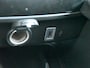 Jeep Avenger Summit 1.2 e-Hybrid 110pk Automaat STOELVERWARMING | 18''LM | PRIVACY GLASS | DODE HOEK | ADAP. CRUISE | SFEERVERLICHTING