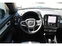Volvo EX40 Single Motor Extended Range Plus Black Ed. 82 kWh | Apple carplay/ Android auto | Electronic climate controle | 20" lichtmetalen velgen | Voorstoelen verwarmd | Warmtepomp | Keyless entry |
