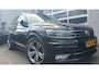 Volkswagen Tiguan 1.4 TSI ACT Comf Bus 3x R Line pano