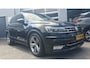 Volkswagen Tiguan 1.4 TSI ACT Comf Bus 3x R Line pano