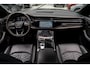 Audi RS Q8 4.0 TFSI B&O Ceramic HUD Massage Carbon Softclose Nachtzicht ACC Keyless 360 Camera Stoelventilatie Elektr. achterklep Memory seats Elektr. trekhaak Navi Niveauregeling PDC Stoelverwarming LM velgen