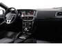 Volvo V40 1.5 T3 Polar+ Sport | Panoramadak | Trekhaak | Harman/Kardon | Camera | Stoelverwarming | Automaat | 17 inch