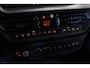 BMW 1-Serie 120i Sport Line | PDC | Stoelverwarming | Apple CarPlay