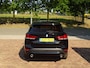 BMW X1 sDrive20i Sportif | All-Black | Uniek | Custom | 19 inch | Nav