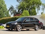 BMW X1 sDrive20i Sportif | All-Black | Uniek | Custom | 19 inch | Nav