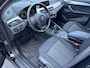 BMW X1 sDrive20i Sportif | All-Black | Uniek | Custom | 19 inch | Nav