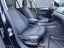 BMW X1 sDrive20i Sportif | All-Black | Uniek | Custom | 19 inch | Nav