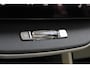 Volvo EX60 P10 AWD Ultra 95 kWh | Apple Carplay/ Android Auto | Kunstlederen bekleding | Elektrochromatisch panoramadak | Voorstoelen verwarmd | Warmtepomp | 22" lichtmetalen velgen |