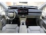 Volvo EX60 P10 AWD Ultra 95 kWh | Apple Carplay/ Android Auto | Kunstlederen bekleding | Elektrochromatisch panoramadak | Voorstoelen verwarmd | Warmtepomp | 22" lichtmetalen velgen |