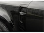 Land Rover Defender 110 P300e 110 HSE | Outland Edition II | Full Options | 6-Persoons | Santorini Black | Ebony leder |