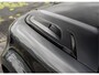 Land Rover Defender 110 P300e 110 HSE | Outland Edition II | Full Options | 6-Persoons | Santorini Black | Ebony leder |