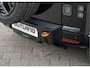 Land Rover Defender 110 P300e 110 HSE | Outland Edition II | Full Options | 6-Persoons | Santorini Black | Ebony leder |