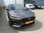 Ford Focus Wagon 1.0 EcoBoost Hybrid ST Line Style Navigatie | DAB | Apple Carply 7 Android Auto | privacy Glass | Rode Remklauwen