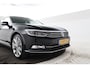 Volkswagen Passat Variant 1.8 TSI Highline Automaat, Digital Dash, Volleder