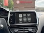 Peugeot 208 Benzine 5-Deurs * Naviagtie * Trekhaak * Cruise Control * Airco * Parkeersensoren * Top Onderhouden * Vingerhoets; Vierde Generatie Eersteklas Service. Al meer dan 100 jaar een begrip in de Brabantse Kempen