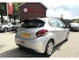 Peugeot 208 Benzine 5-Deurs * Naviagtie * Trekhaak * Cruise Control * Airco * Parkeersensoren * Top Onderhouden * Vingerhoets; Vierde Generatie Eersteklas Service. Al meer dan 100 jaar een begrip in de Brabantse Kempen