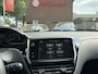 Peugeot 208 Benzine 5-Deurs * Naviagtie * Trekhaak * Cruise Control * Airco * Parkeersensoren * Top Onderhouden * Vingerhoets; Vierde Generatie Eersteklas Service. Al meer dan 100 jaar een begrip in de Brabantse Kempen