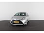 Toyota Yaris 1.5 Hybrid Design > Automaat/Navi/Cruise/All season banden/Goed onderhouden!