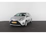 Toyota Yaris 1.5 Hybrid Design > Automaat/Navi/Cruise/All season banden/Goed onderhouden!