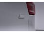 Volvo XC40 1.5 T4 Recharge R-Design | Trekhaak | Stoel+Stuurverwarming | 20 Inch | Treeplanken | Camera | CarPlay