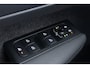 Volvo XC40 1.5 T4 Recharge R-Design | Trekhaak | Stoel+Stuurverwarming | 20 Inch | Treeplanken | Camera | CarPlay