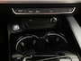 Audi A4 Limousine 35 TFSI S edition Competition 150pk | Climate control | LED koplampen | lederen/stof bekleding | Lichtmetalen velgen 10-spaaks 18inch | Navigatiesysteem full map | S Line interieur